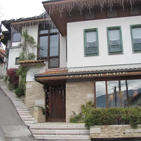 Mondo-free Parking *